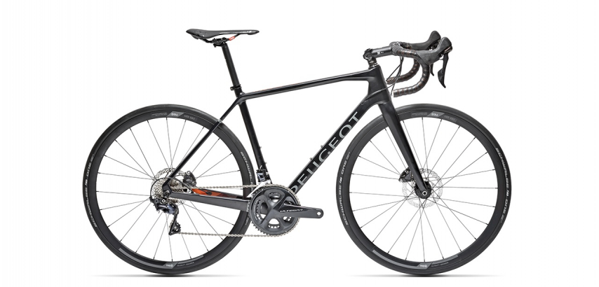 Peugeot carbon store road bike